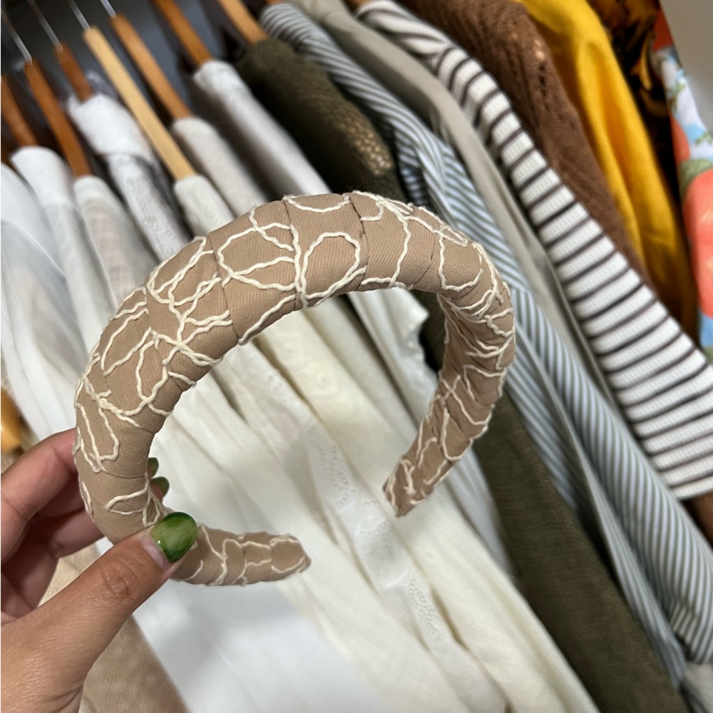 ANTHROPOLOGIE Headband - Picture 3 of 5